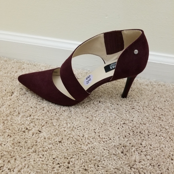 JONES New York Pumps - Picture 4 of 5